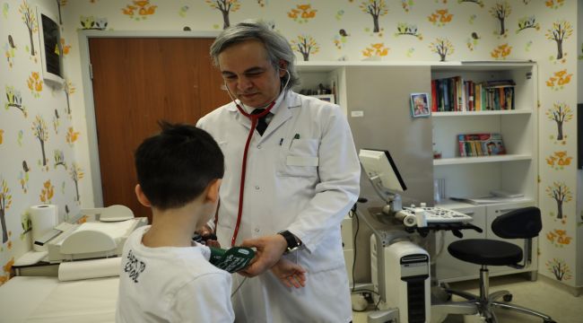 Çocuklarda Kalp Hastalıkları Yüzde 60 Sinsi İlerliyor